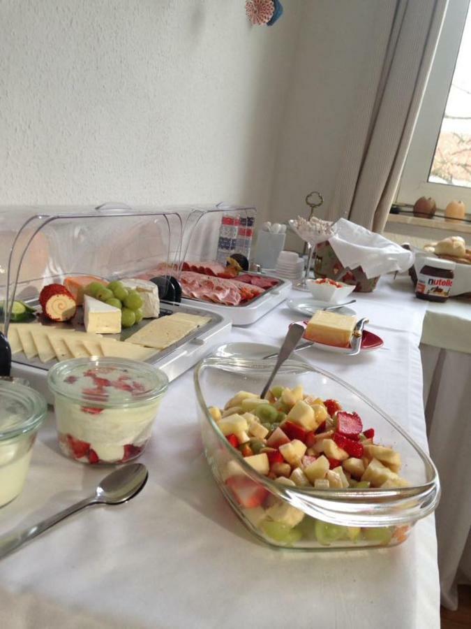 Markt Eins Gaestezimmer Schoppenstedt Екстериор снимка